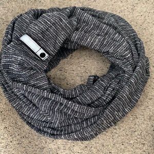 Lululemon Vinyasa Scarf